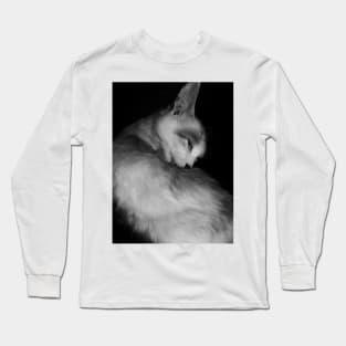 A licking cat in black and white Long Sleeve T-Shirt